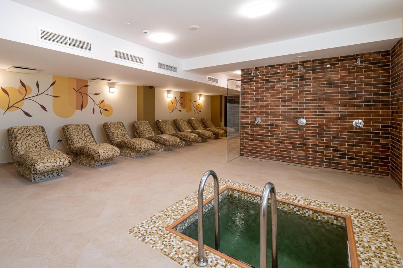 Fiald Hotel & Spa 바커우 외부 사진