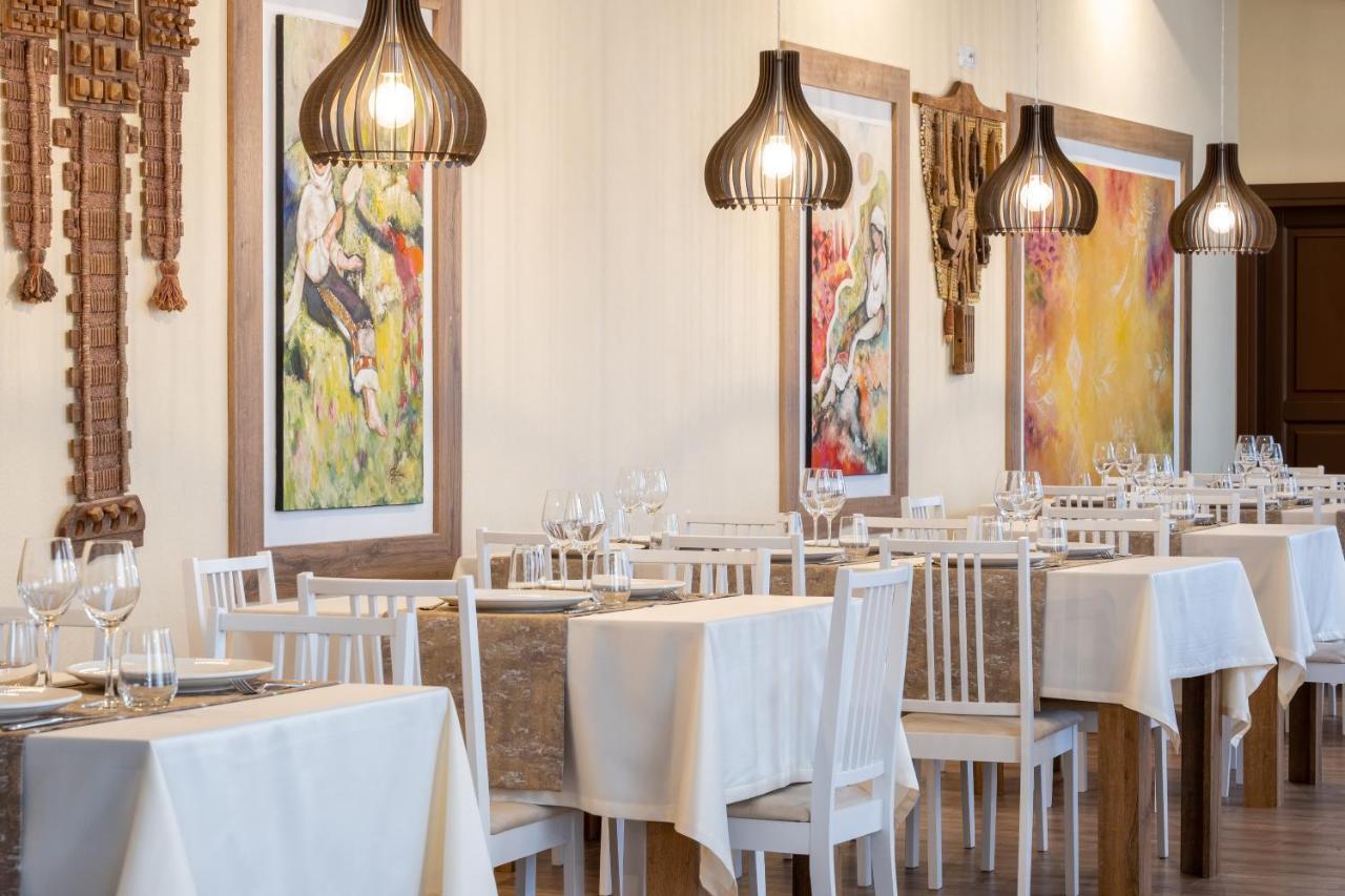 Fiald Hotel & Spa 바커우 외부 사진