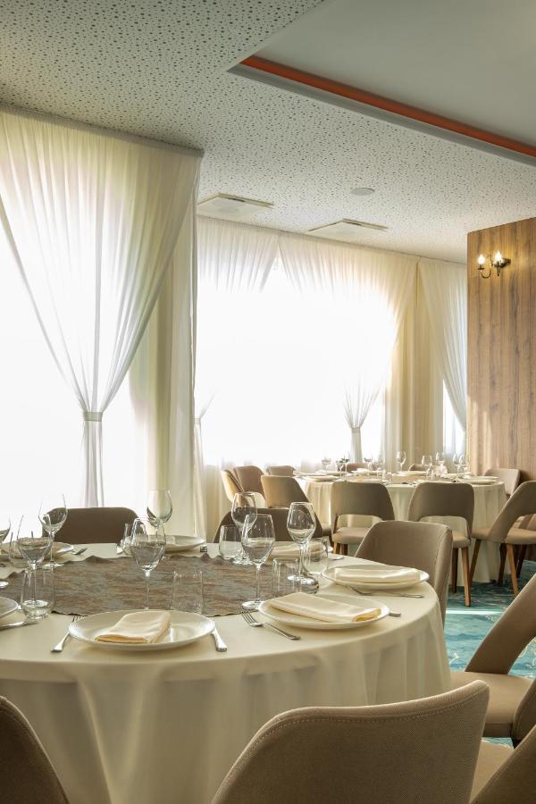 Fiald Hotel & Spa 바커우 외부 사진
